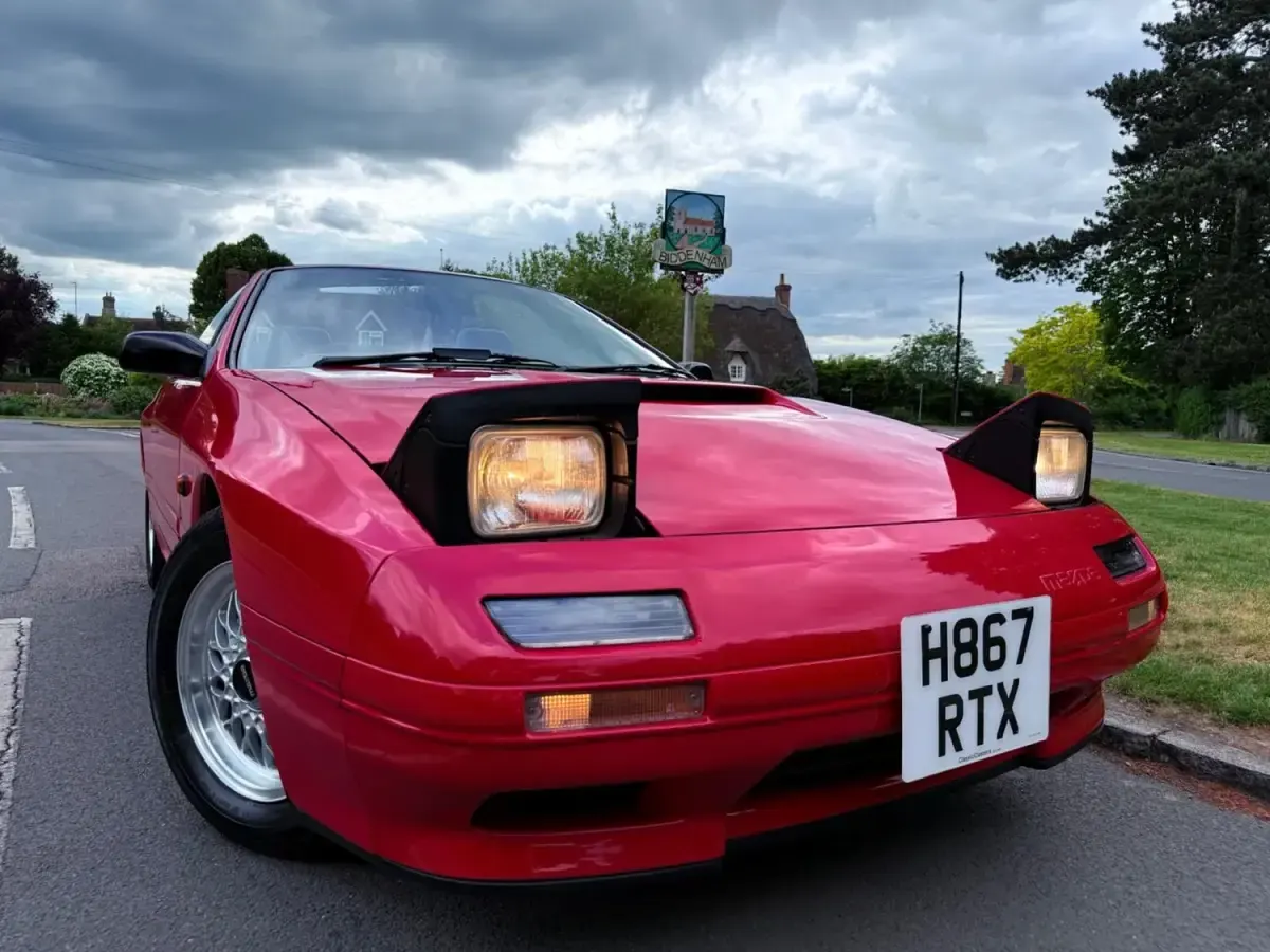 Usado Mazda RX7 200 HP (147 kW) 2017 Vermelho Coupé