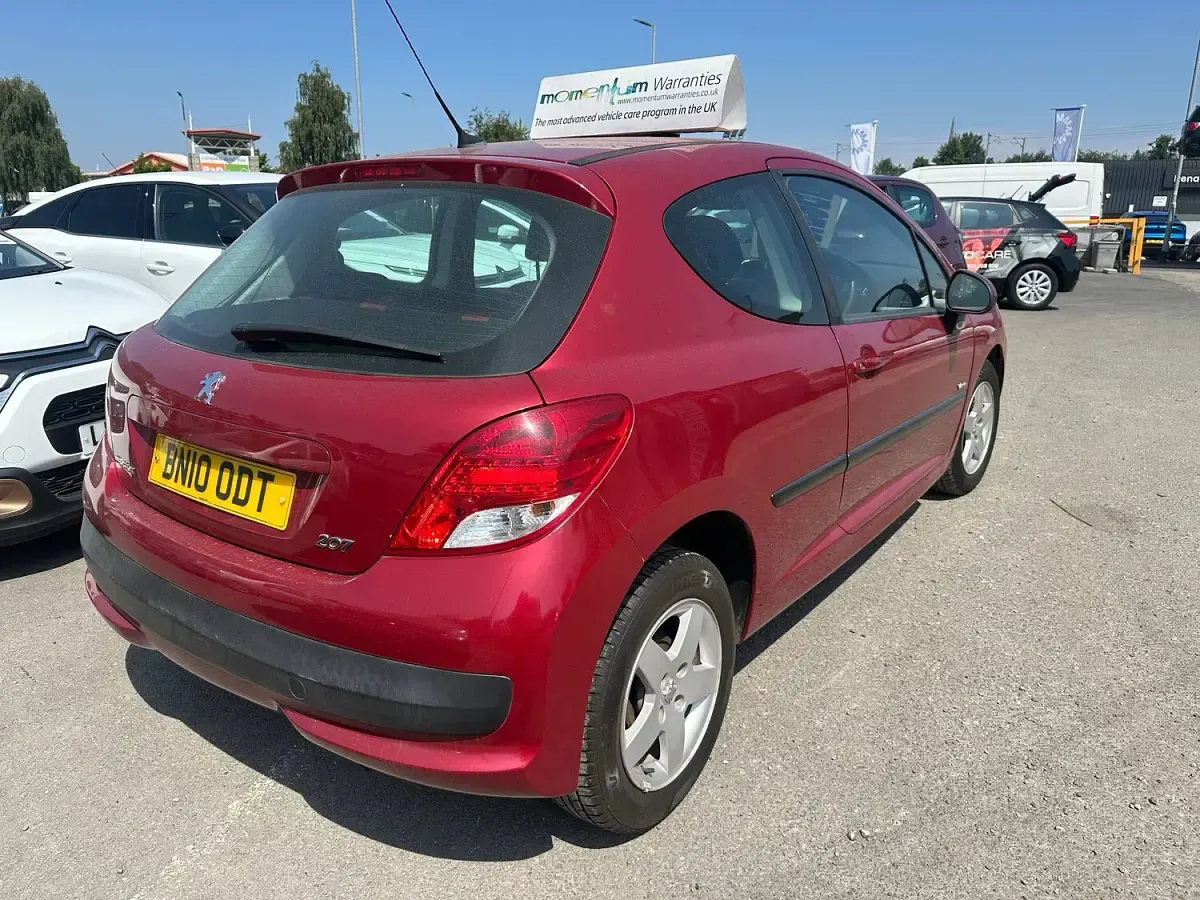 Used Peugeot 207 2010 Red Hatchback