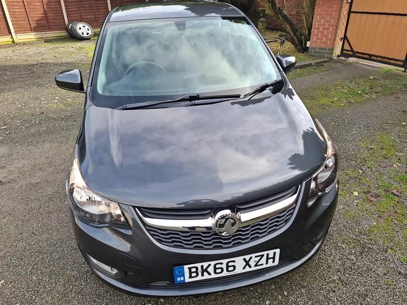 Used Vauxhall Viva 75 HP (55 kW) 2016 Grey Hatchback