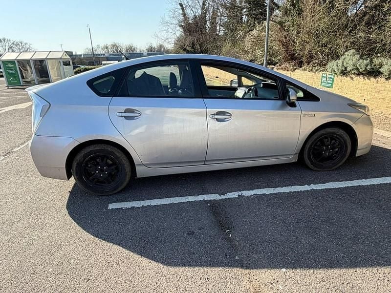 Used Toyota Prius 2013 Silver Sedan
