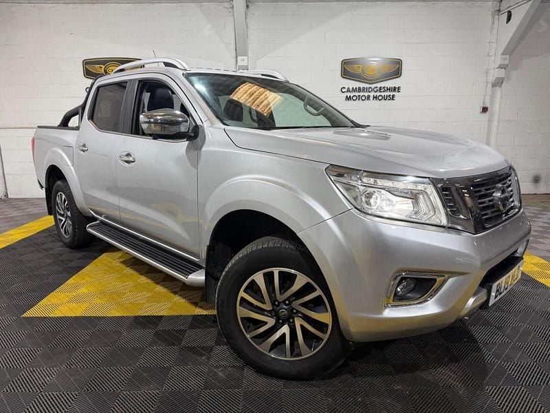 Silver Used 2019 Nissan Navara Tekna Pickup | £14,250 (Fair price) - Image 1/4