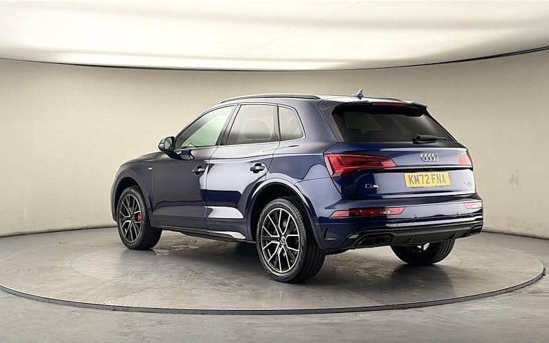 Used Audi Q5 204 HP (150 kW) 2022 Navarra blue SUV