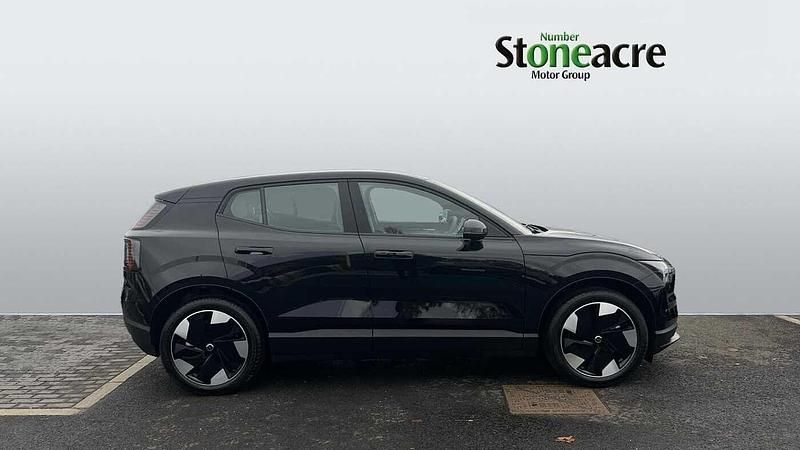 New Volvo EX30 Plus 200 kW (272 HP) 2025 Black SUV