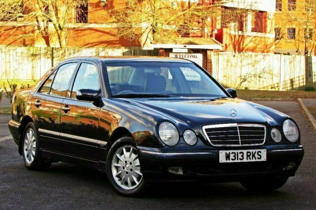 Used Mercedes E320 2000 Sedan