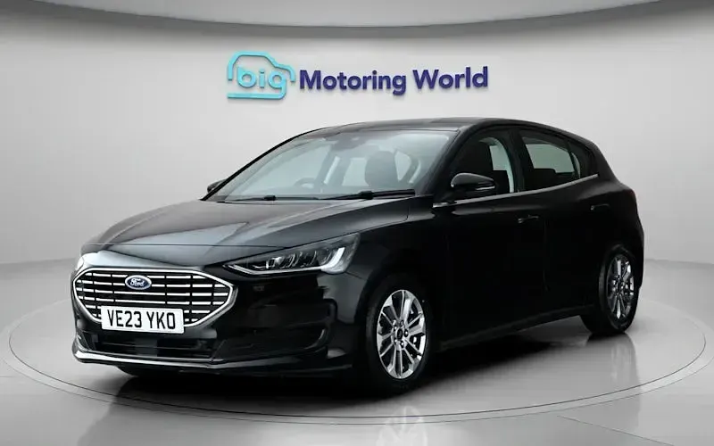 Used Ford Focus Titanium 125 HP (91 kW) 2023 Black Hatchback