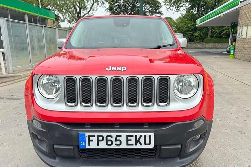 Red Used 2015 Jeep Renegade Limited SUV | £6,495 (Fair price) - Image 1/1