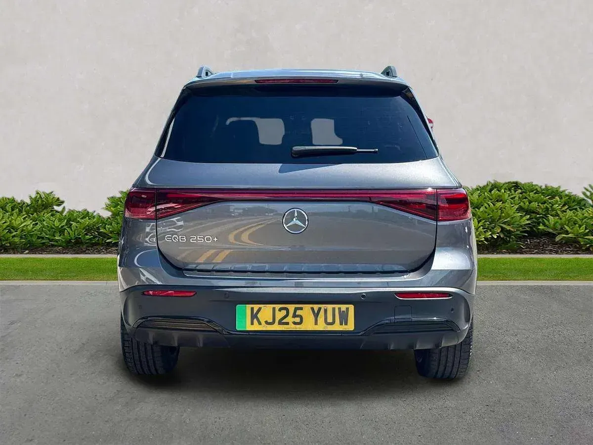 Used Mercedes EQB250+ Urban 139 kW (190 HP) 2025 Grey SUV