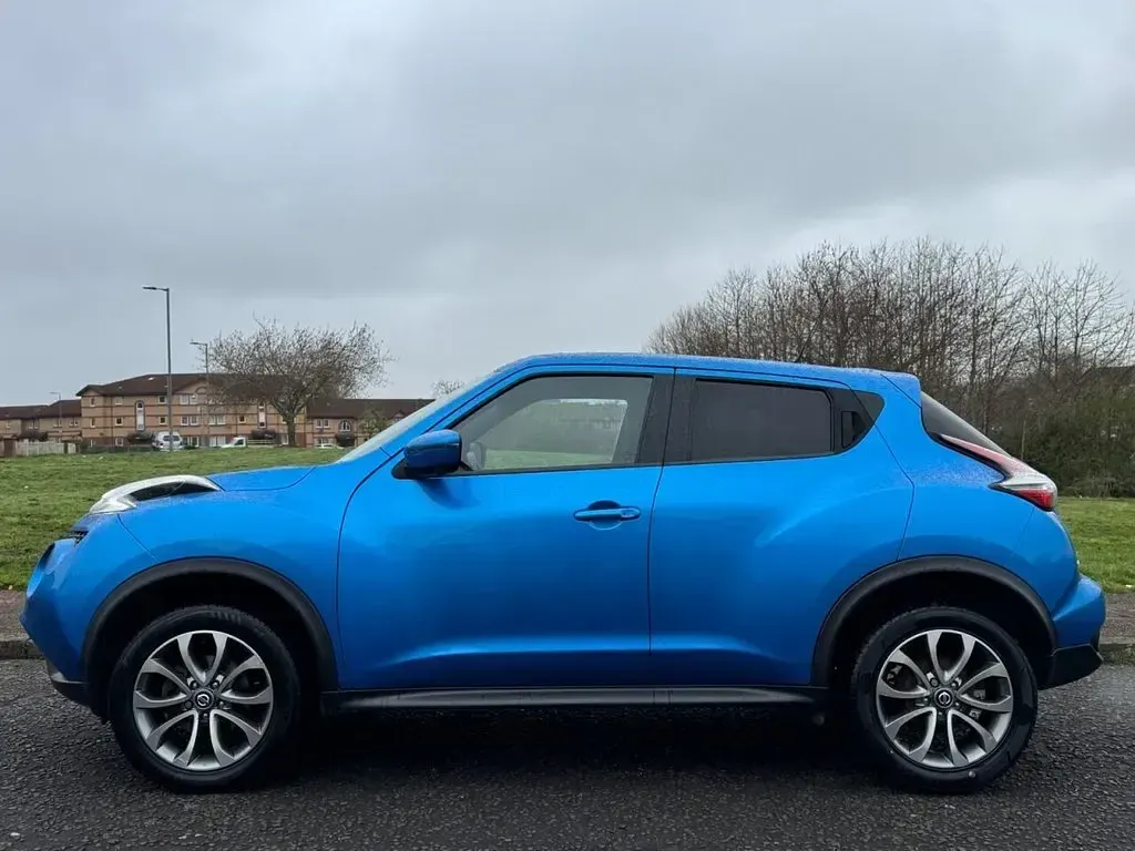 Used Nissan Juke Tekna 112 HP (82 kW) 2019 Blue SUV