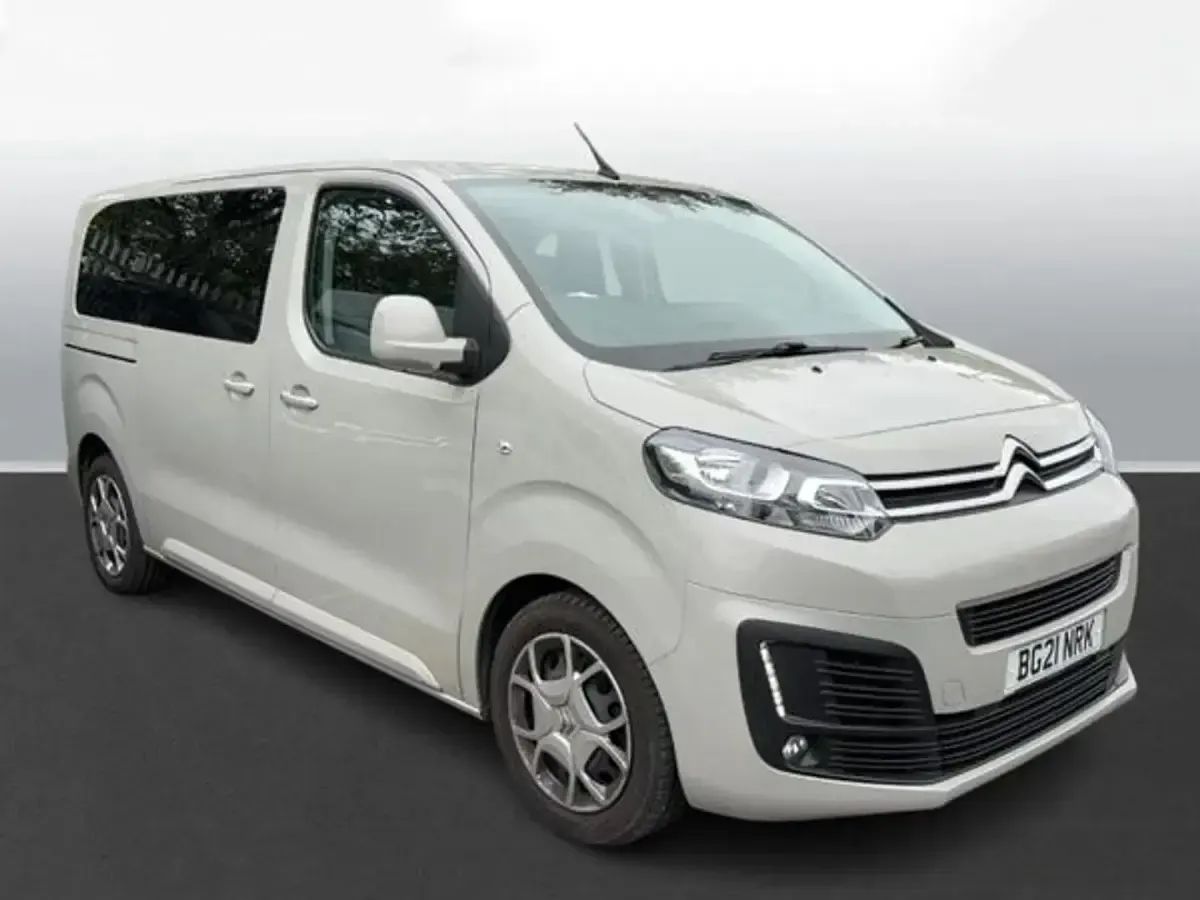 Begagnad Citroën Spacetourer Business Class 120 HK (88 kW) 2021 Minibuss