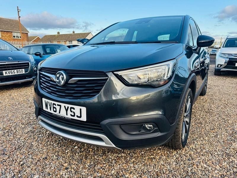 Second-hand Vauxhall Crossland X Elite 110 CP (80 kW) 2017 Gri SUV