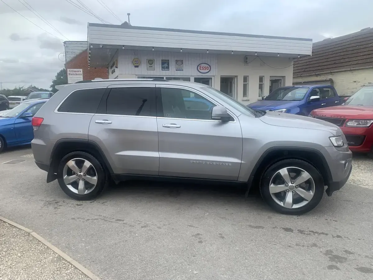 Used Jeep Grand Cherokee Limited 2017 Grey SUV
