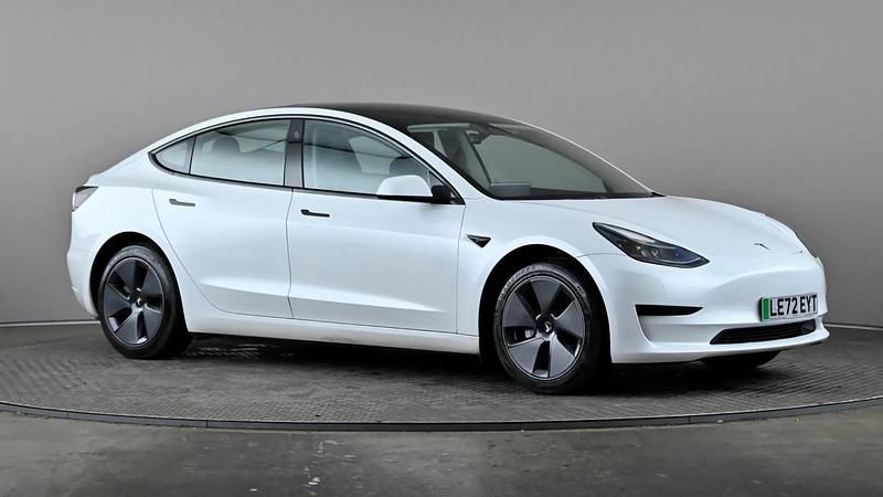 Used Tesla Model 3 RWD 180 kW (245 HP) 2023 White Sedan