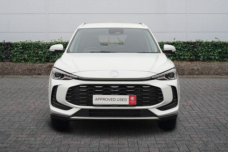 New MG ZS Trophy 2025 White Hatchback