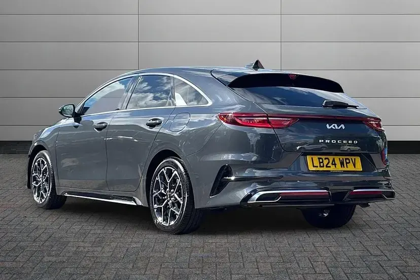 Used Kia ProCeed GT-Line 138 HP (101 kW) 2024 Grey Estate