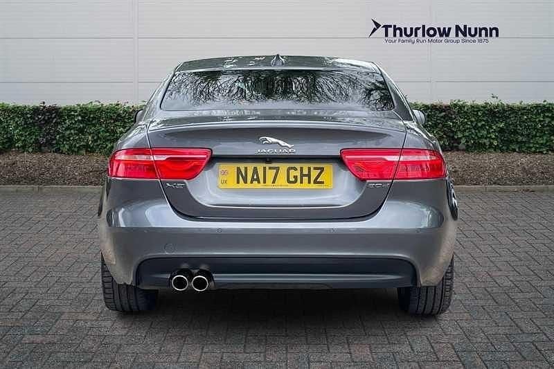 Used Jaguar XE R-Sport 180 HP (132 kW) 2017 Grey Sedan