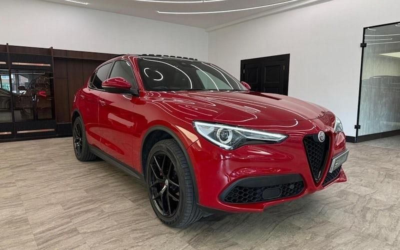 Used 2019 Alfa Romeo Stelvio SUV | £18,988 (Good price) - Image 1/4