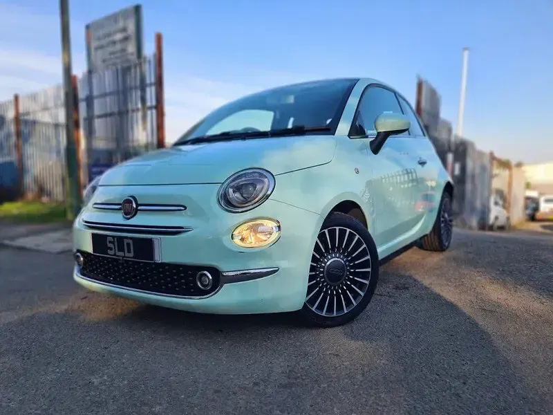 Used Fiat 500 Lounge 69 HP (50 kW) 2017 Green Hatchback
