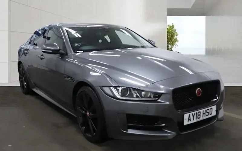 Gebraucht Jaguar XE Ingenium 200 PS (147 kW) 2018 Limousine