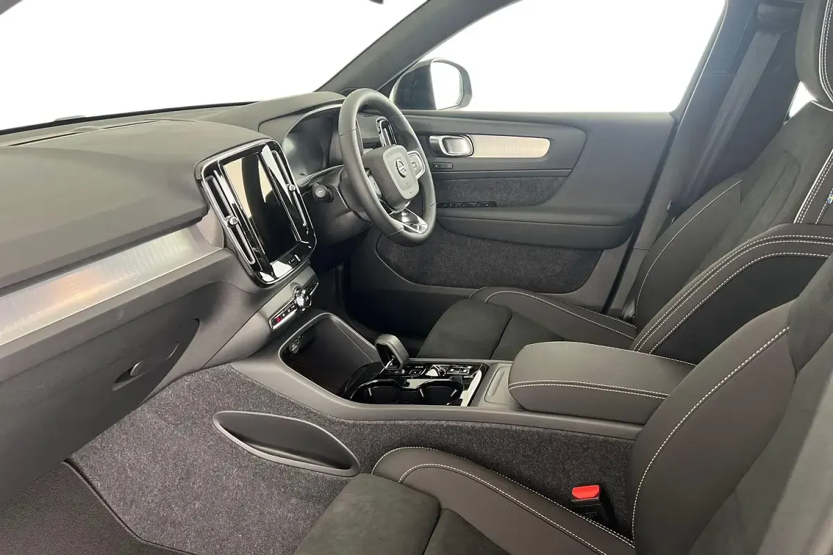 Used Volvo XC40 Plus 2025 Grey SUV