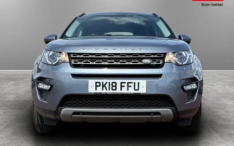 Used Land Rover Discovery 5 SE 179 HP (131 kW) 2019 SUV