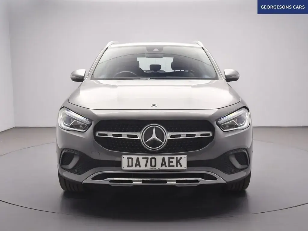 Used Mercedes GLA200 Executive 163 HP (119 kW) 2020 Grey SUV