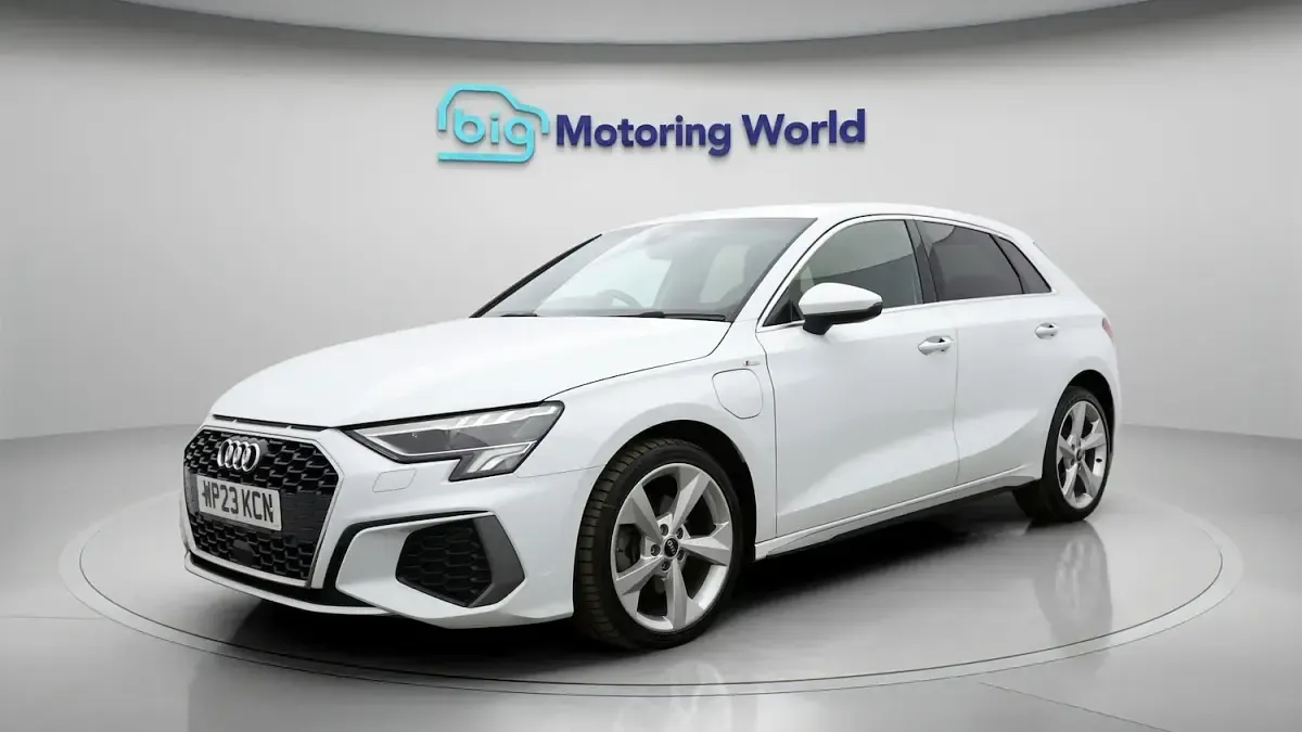 Used Audi A3 Sportback e-tron S-Line 2023 White Hatchback