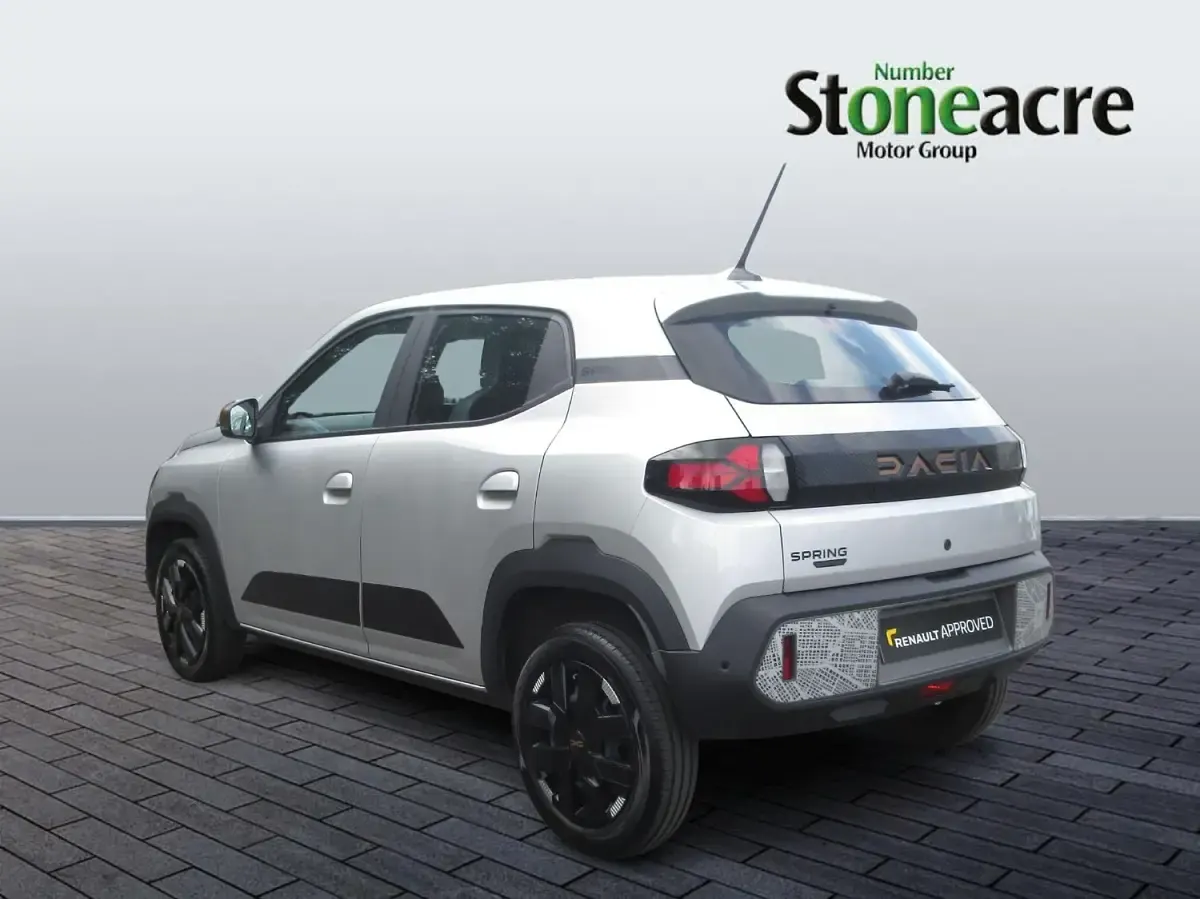 Used Dacia Spring Extreme 47 kW (65 HP) 2024 Grey Hatchback