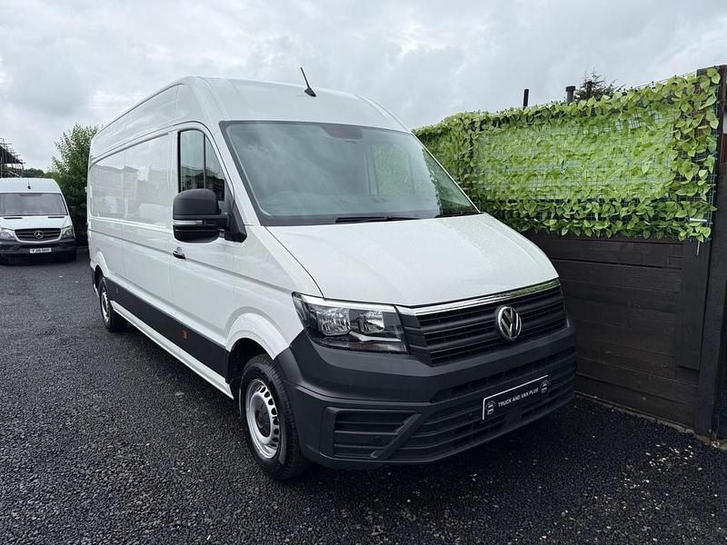 White Used 2022 VW Crafter Trendline Van | £20,950 (Fair price) - Image 1/4