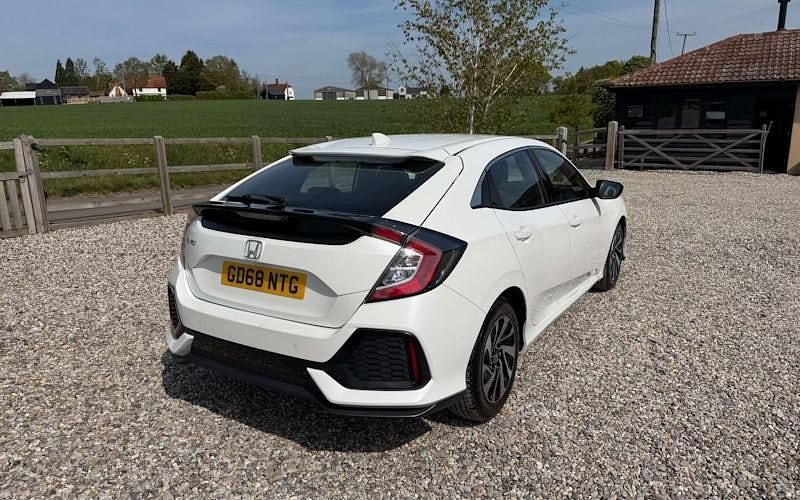 Used Honda Civic SE 126 HP (92 kW) 2022 Hatchback