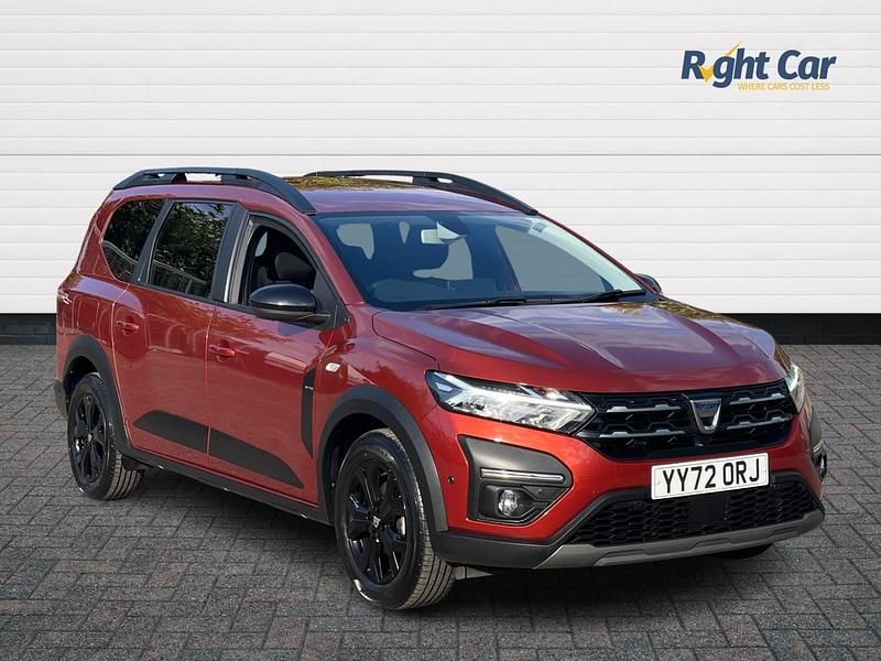 Terracotta Used 2022 Dacia Jogger Extreme MPV | £16,499 (Fair price) - Image 1/4