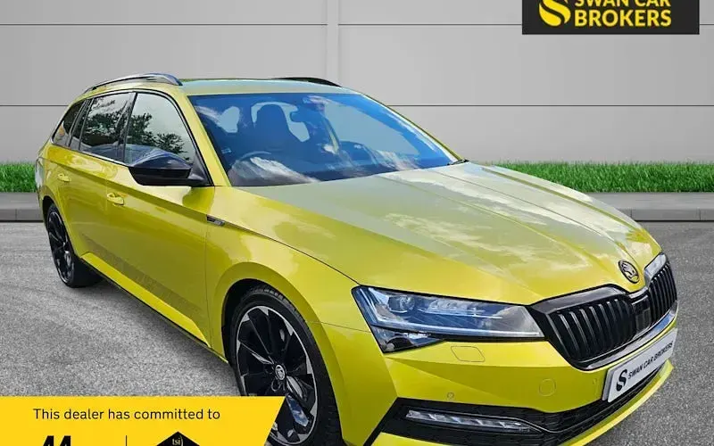Used Skoda Superb SportlinePlus 190 HP (139 kW) 2019 Estate
