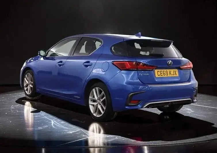 Used Lexus CT200h 2019 Blue Hatchback