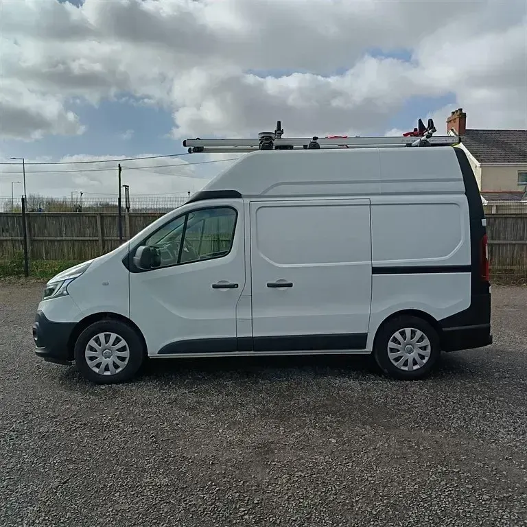 Używany Renault Trafic Business 2021 Biały