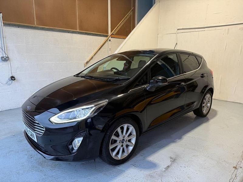 Used Ford Fiesta Titanium 120 HP (88 kW) 2018 Black Hatchback