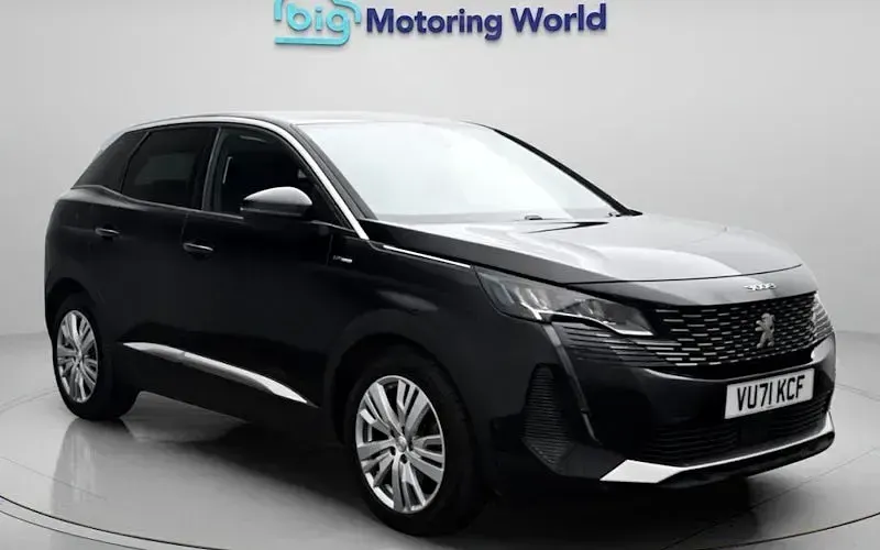 Used Peugeot 3008 Allure 224 HP (164 kW) 2023 SUV