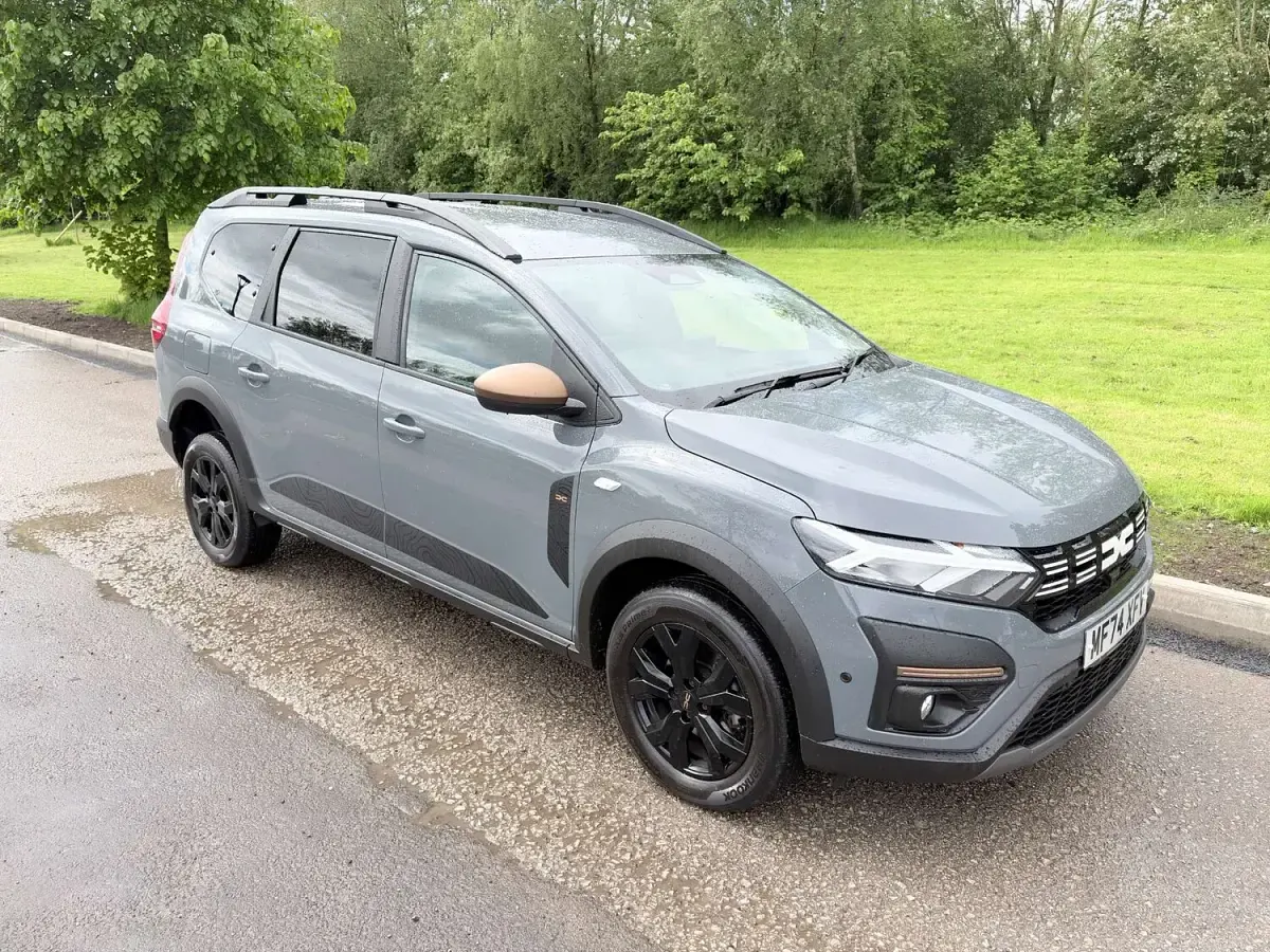Used Dacia Jogger Extreme 2024 Grey MPV
