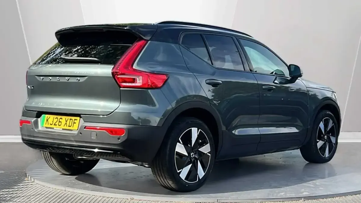 New Volvo EX40 Plus 295 kW (402 HP) 2026 SUV