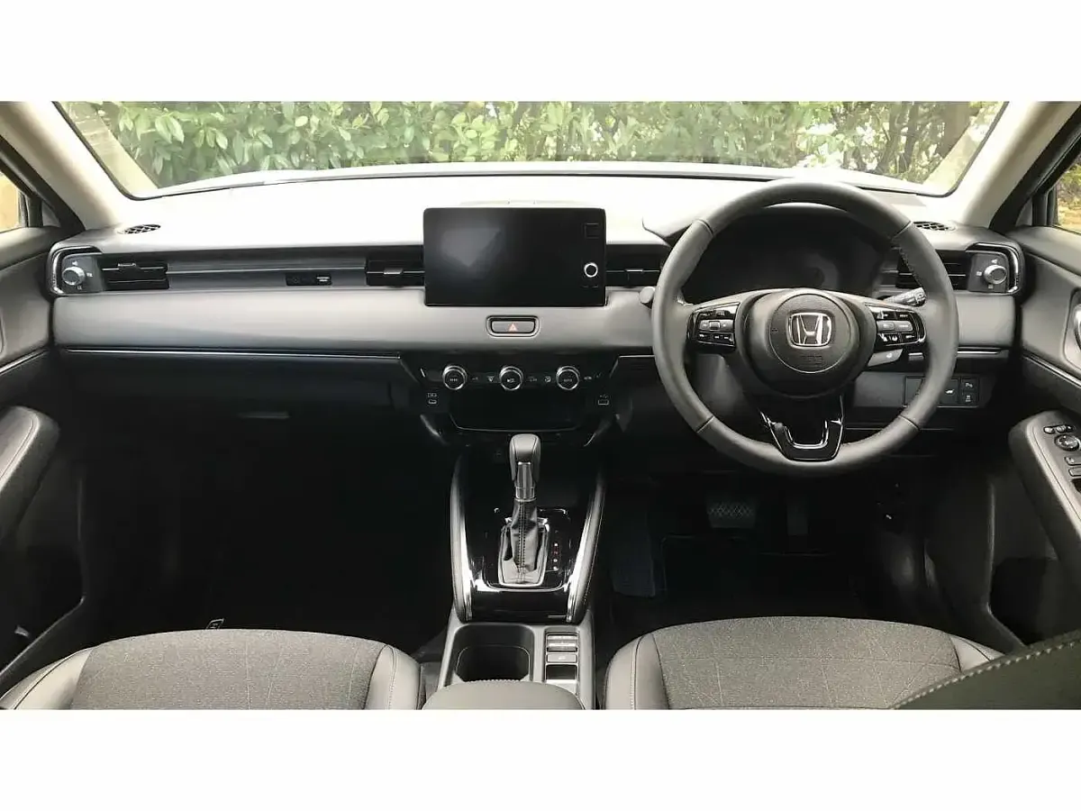 Used Honda HR-V Advance 131 HP (96 kW) 2026 White SUV