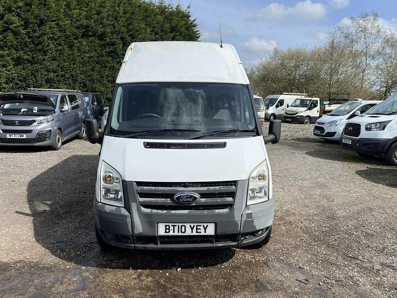 Used Ford Transit 115 HP (84 kW) 2010 White Van