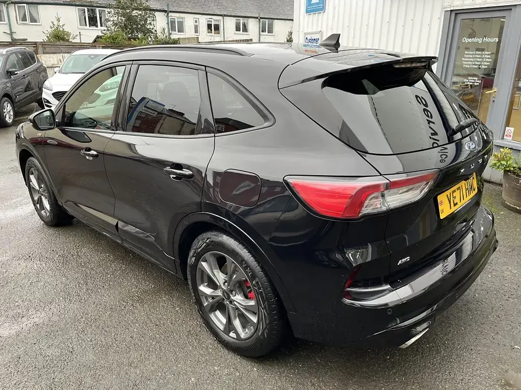 Used Ford Kuga ST-Line 190 HP (139 kW) 2021 Black SUV