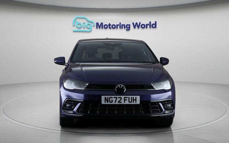 Used VW Polo R-line 110 HP (80 kW) 2023 Mauve/purple Hatchback