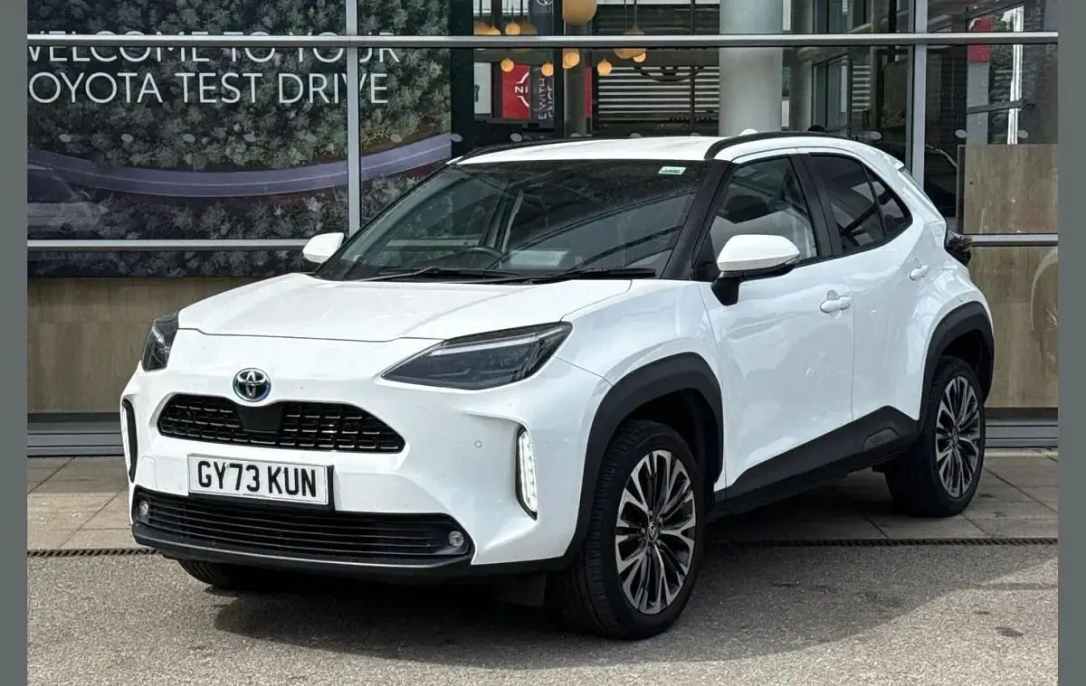 Used Toyota Yaris Cross 113 HP (83 kW) 2023 White SUV