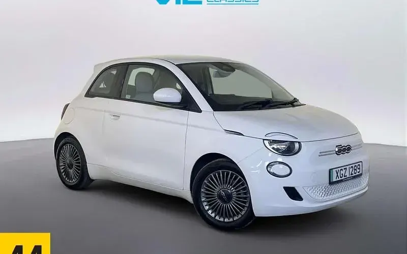 Used Fiat 500e Icon 86 kW (118 HP) 2023 Hatchback