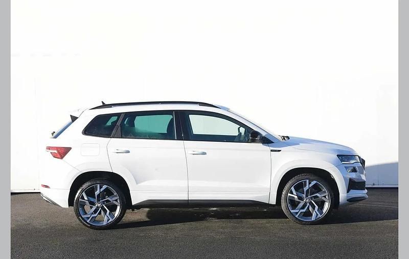 Used Skoda Karoq SportLine 147 HP (108 kW) 2025 Moon white metallic SUV