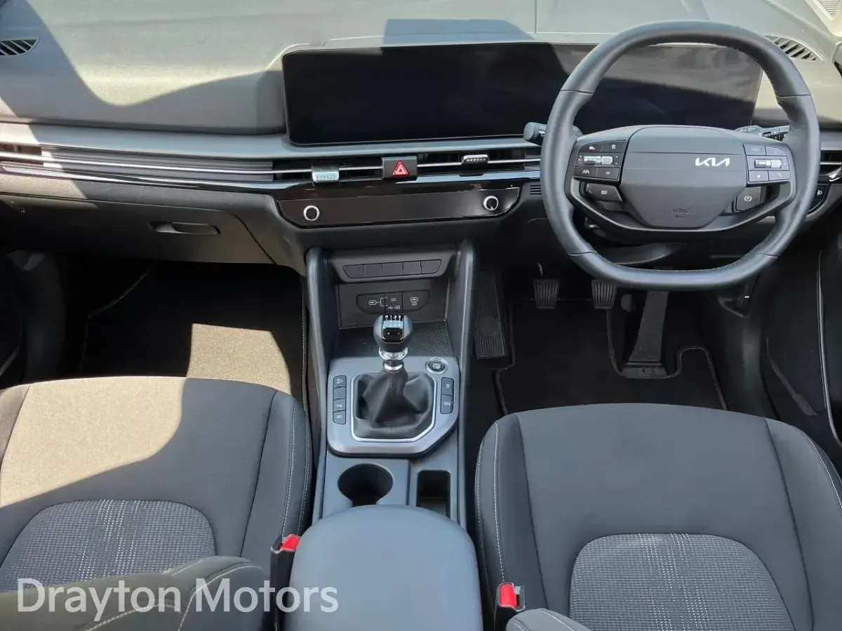 Usado Kia Sportage 147 HP (108 kW) 2026 Azul SUV