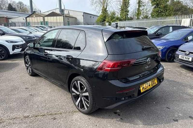 Used VW Golf VIII 150 HP (110 kW) 2024