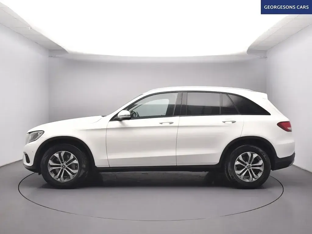Used Mercedes GLC220 Executive 2017 White SUV