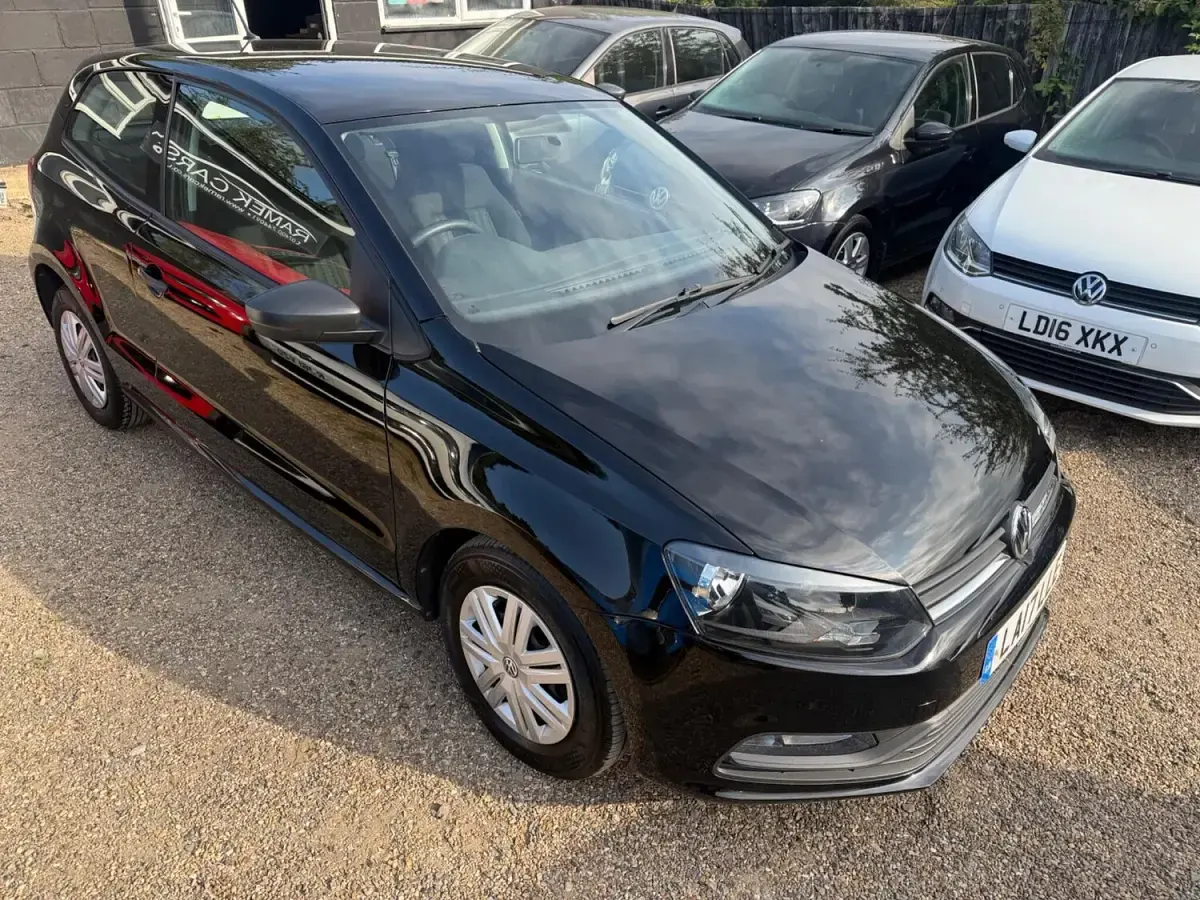 Used VW Polo S 59 HP (43 kW) 2017 Black Hatchback