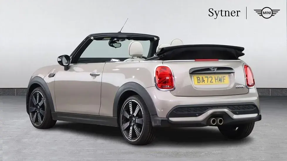 Used Mini Cooper S Cabriolet Exclusive 176 HP (129 kW) 2022 Grey Cabriolet