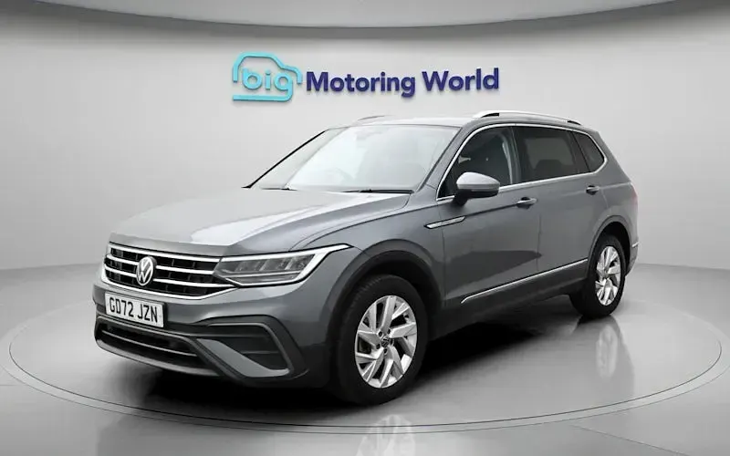 Used VW Tiguan Allspace S 150 HP (110 kW) 2023 Grey SUV